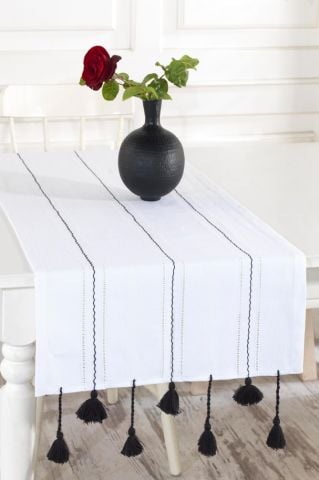 Çavuş Cendere Siyah İşlemeli Ponponlu Runner